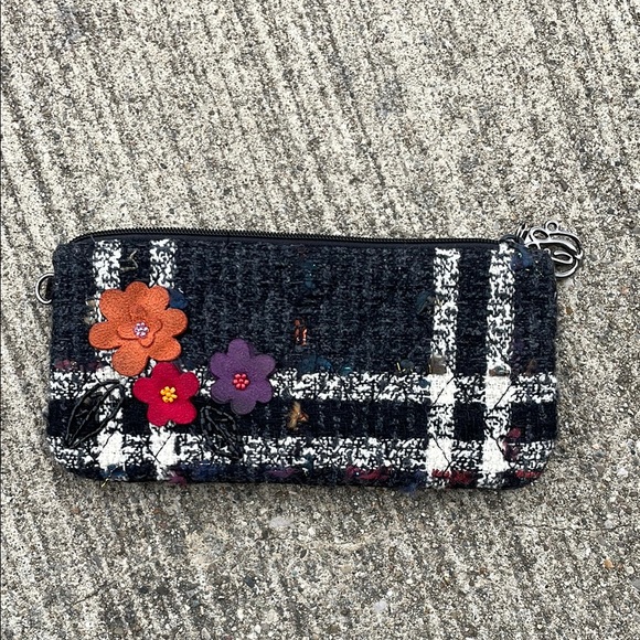 Vera Bradley Handbags - Vera Bradley Tweed makeup cosmetic case wristlet wallet travel velvet floral